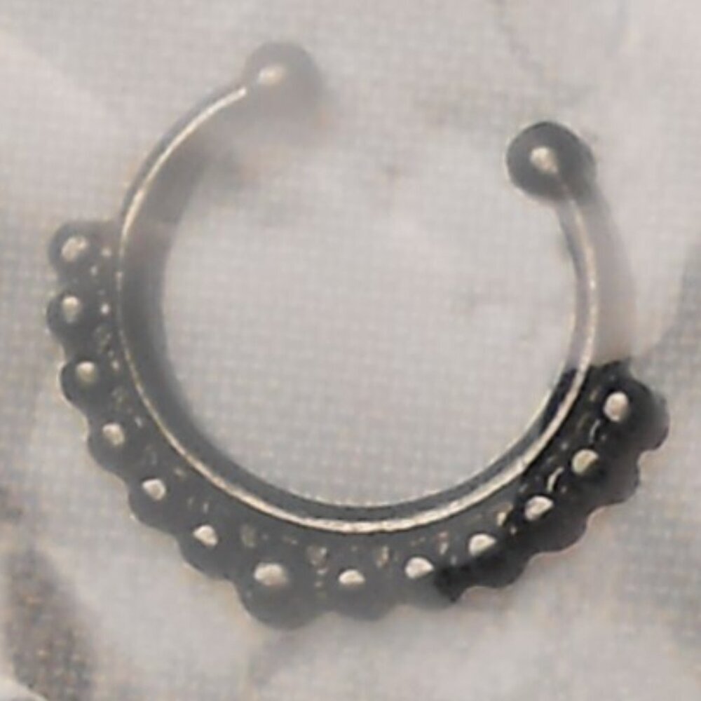 No8 - Fake 10mm Septum Ring - new, repackaged - gunmetal